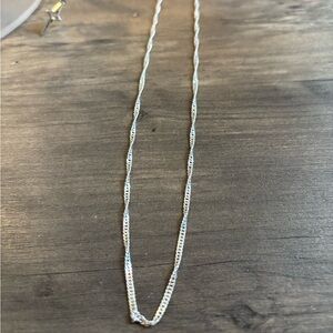 Elegant Silver Chain Necklace